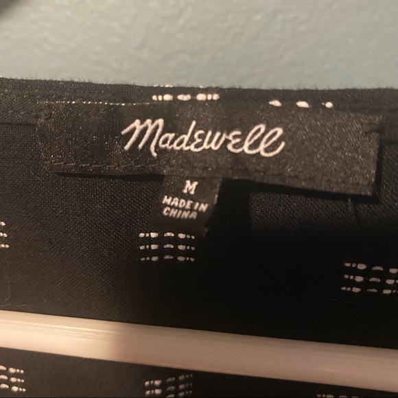 Kinston Side-Button Wrap Top in Textured Dobby - Picture 4 of 5